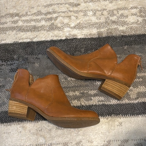 b.o.c. Women's, Lucy Boot size brown - Picture 2 of 7